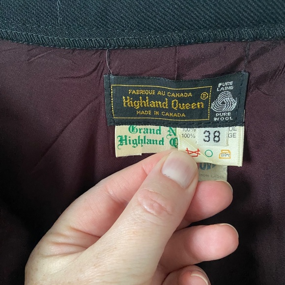 Vintage Highland Queen Plaid Wool Skirt - Picture 6 of 6